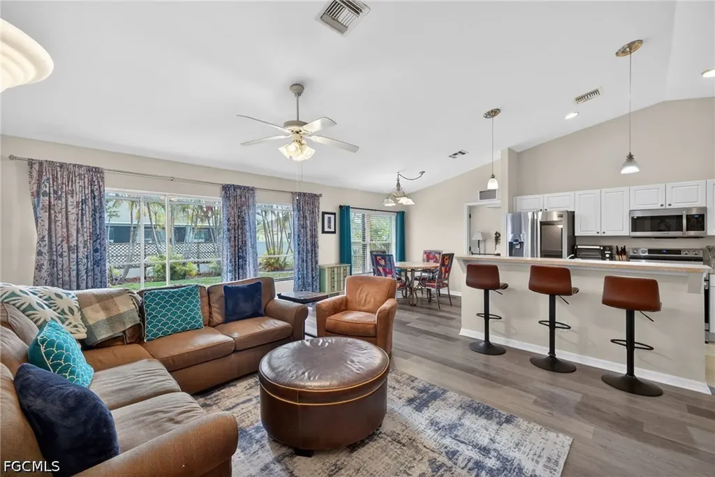 509 NW 36th Avenue Cape Coral FL 33993