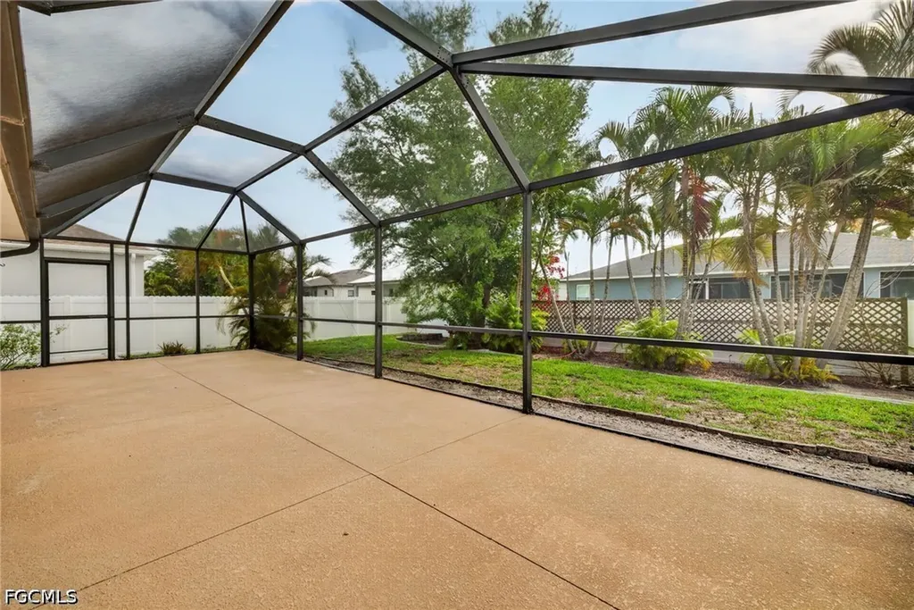 509 NW 36th Avenue Cape Coral FL 33993