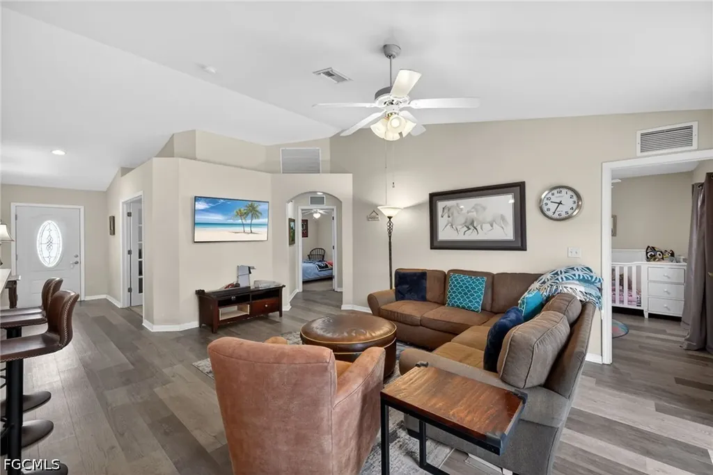 509 NW 36th Avenue Cape Coral FL 33993