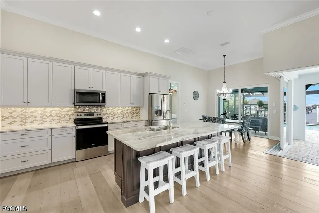 1927 SW 47th Terrace Cape Coral FL 33914