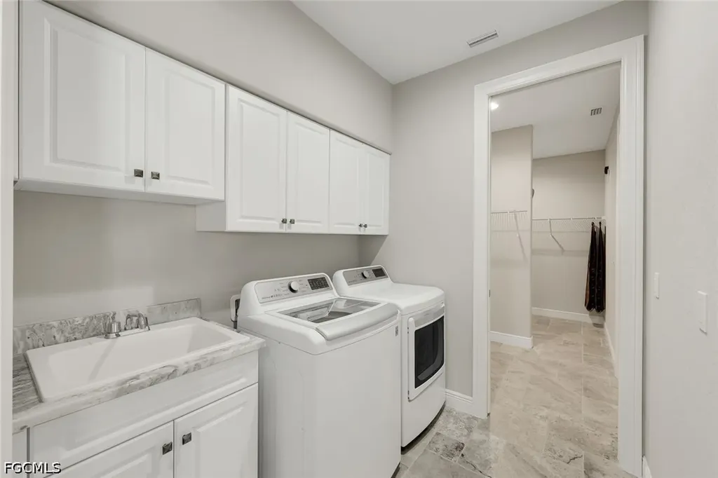 1927 SW 47th Terrace Cape Coral FL 33914
