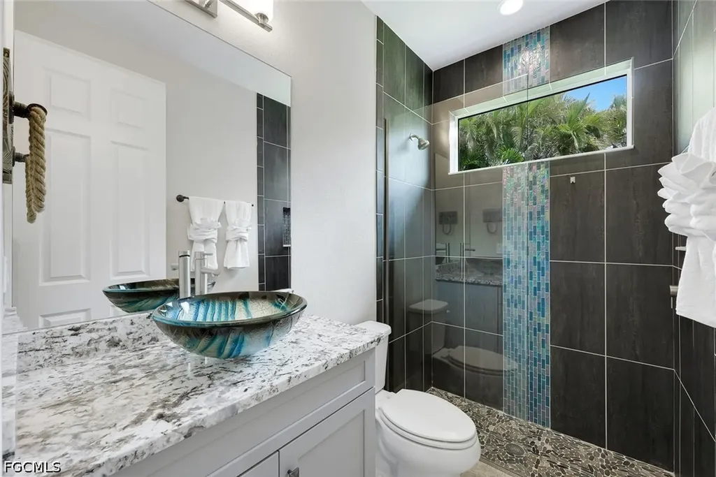1927 SW 47th Terrace Cape Coral FL 33914