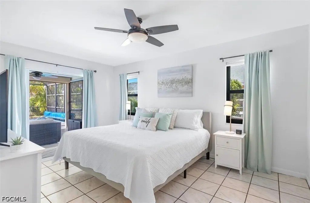 216 SE 30th Terrace Cape Coral FL 33904
