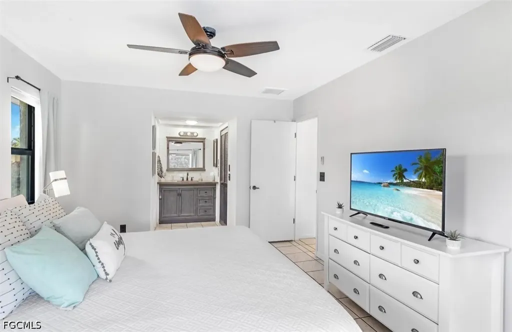 216 SE 30th Terrace Cape Coral FL 33904