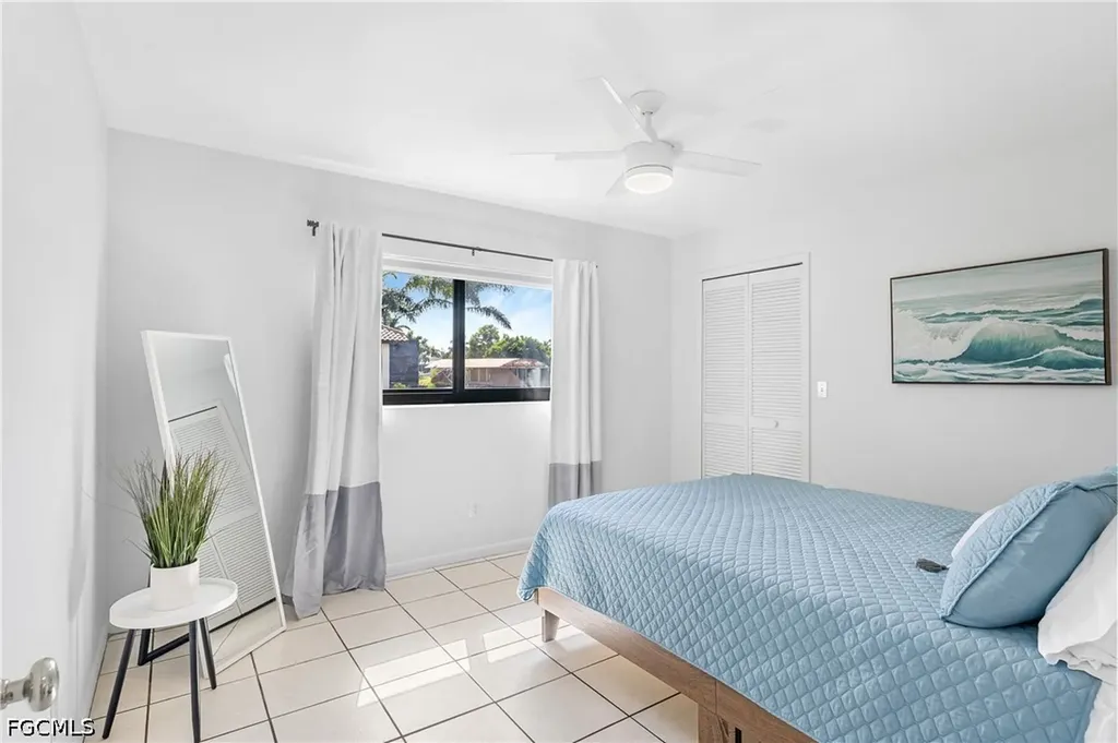 216 SE 30th Terrace Cape Coral FL 33904