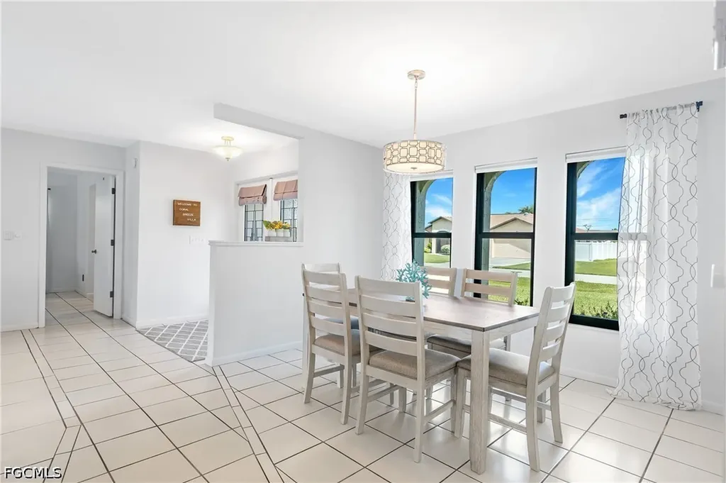 216 SE 30th Terrace Cape Coral FL 33904