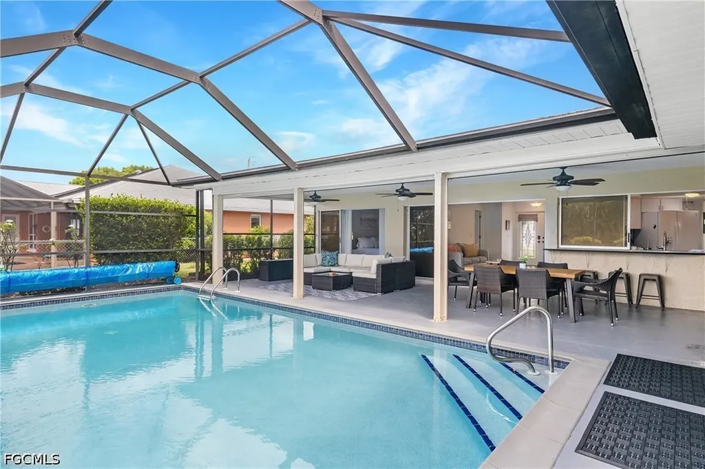 216 SE 30th Terrace Cape Coral FL 33904