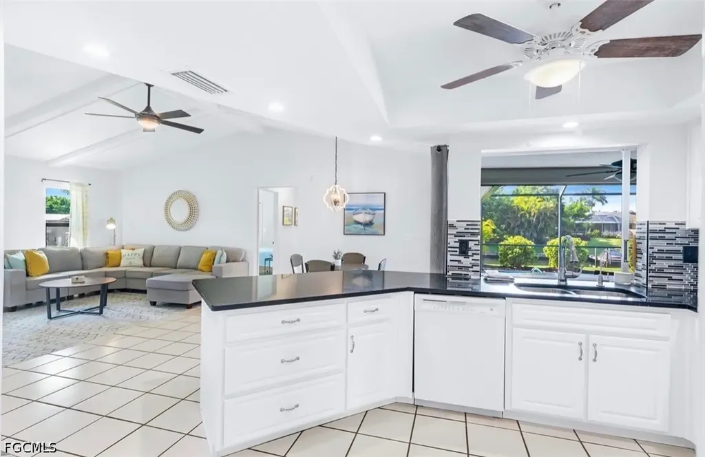 216 SE 30th Terrace Cape Coral FL 33904