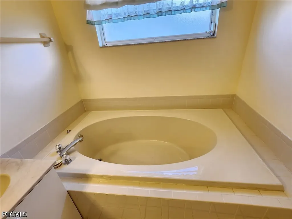 17264 Oriole Road Fort Myers FL 33967