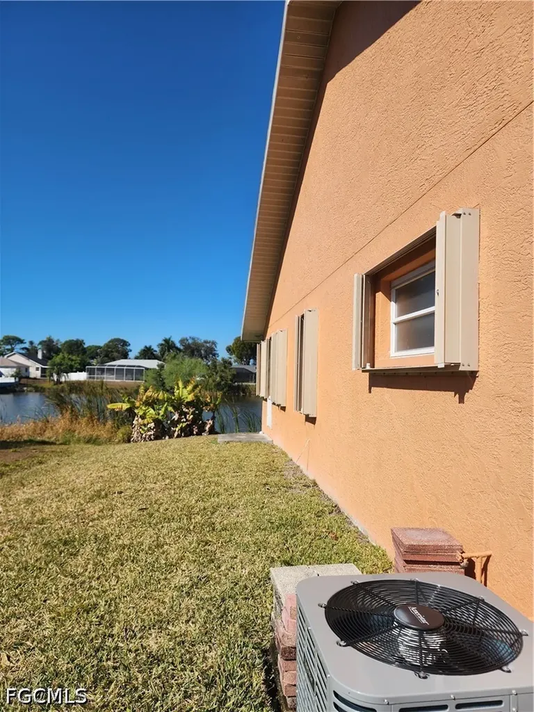 17264 Oriole Road Fort Myers FL 33967