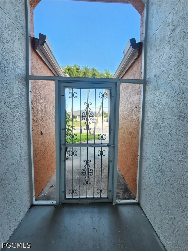17264 Oriole Road Fort Myers FL 33967
