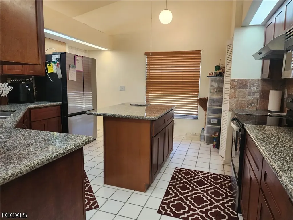 17264 Oriole Road Fort Myers FL 33967