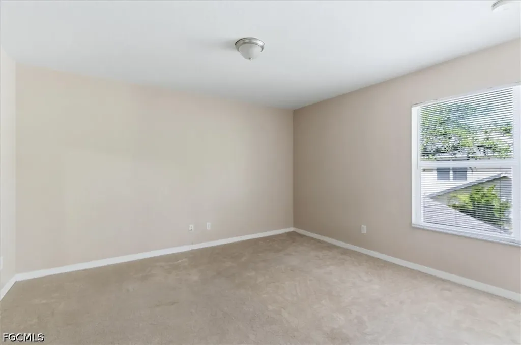 5257 Leeds Road Fort Myers FL 33907