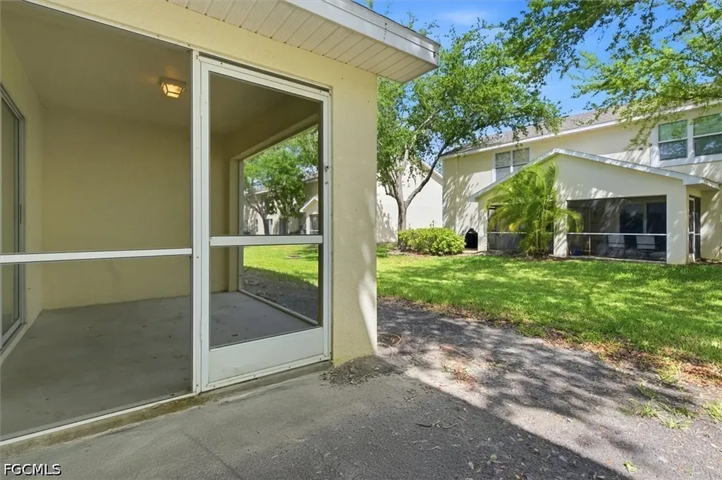 5257 Leeds Road Fort Myers FL 33907