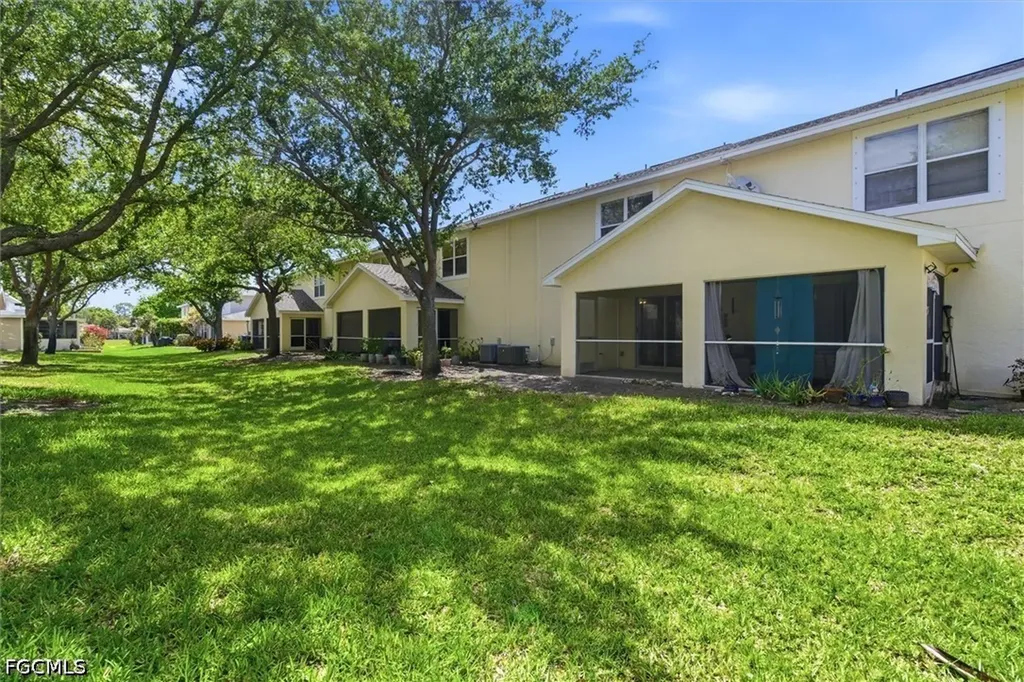 5257 Leeds Road Fort Myers FL 33907