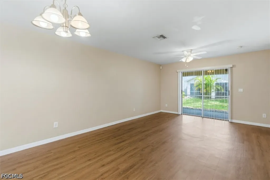 5257 Leeds Road Fort Myers FL 33907