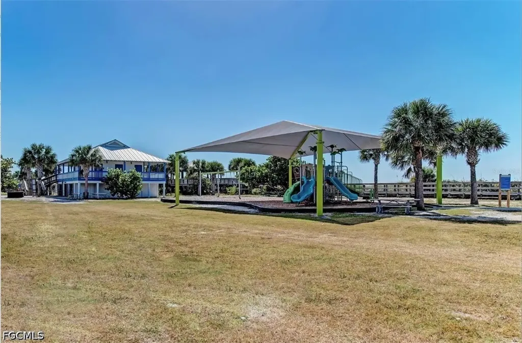 414 Sherbourne Street Port Charlotte FL 33954