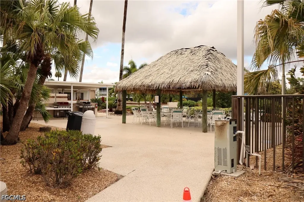 Fort Myers FL 33907