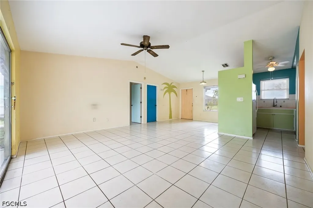1333 SW 5th Place Cape Coral FL 33991