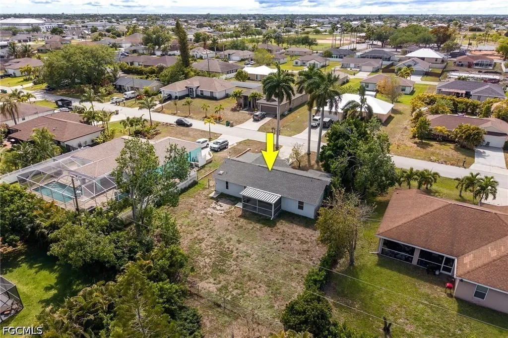 1333 SW 5th Place Cape Coral FL 33991