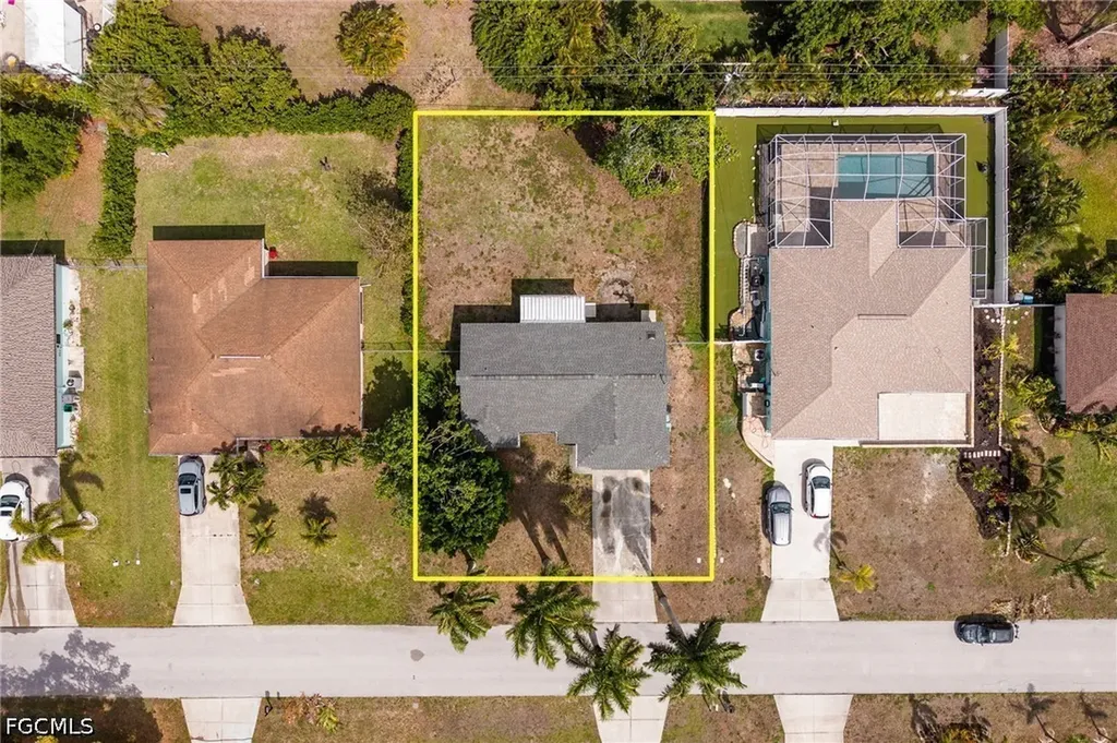 1333 SW 5th Place Cape Coral FL 33991