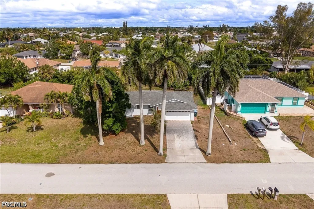 1333 SW 5th Place Cape Coral FL 33991