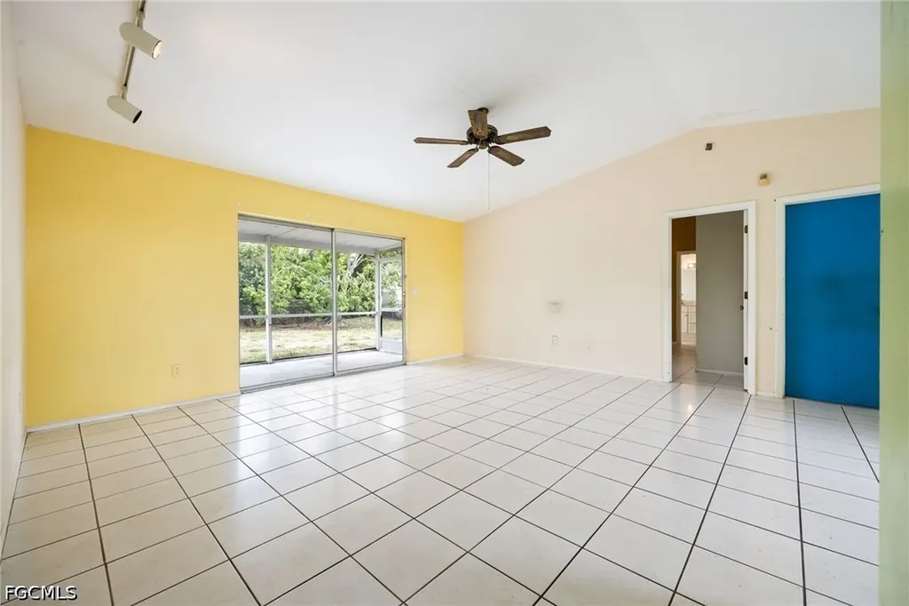 1333 SW 5th Place Cape Coral FL 33991