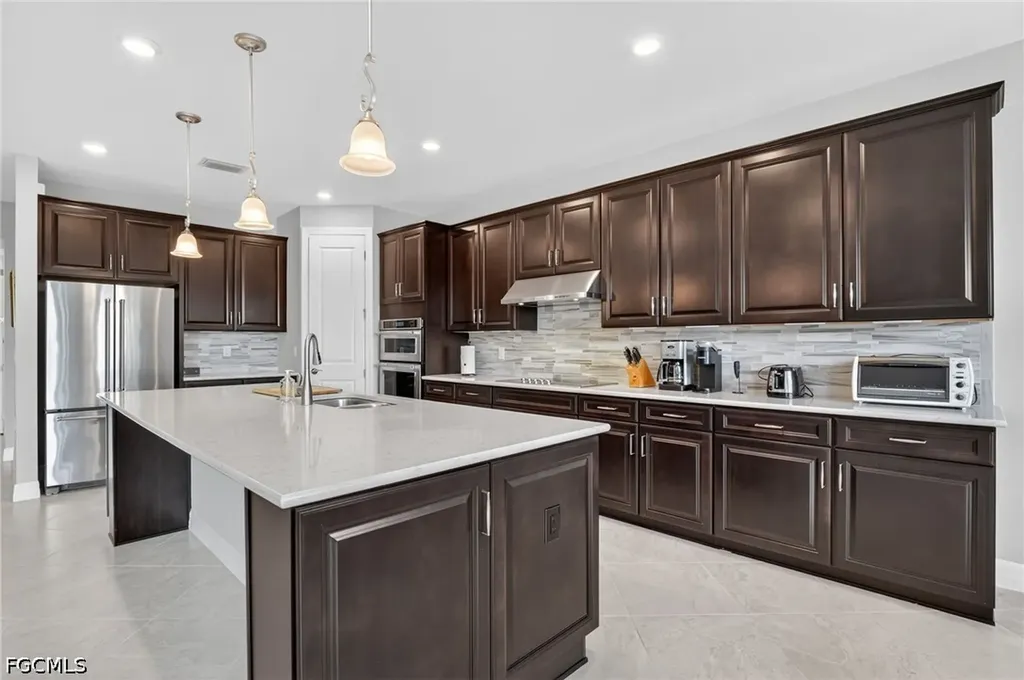 11279 Thurston Chase Fort Myers FL 33913
