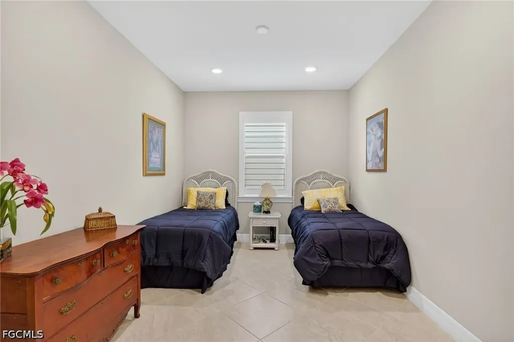 11279 Thurston Chase Fort Myers FL 33913
