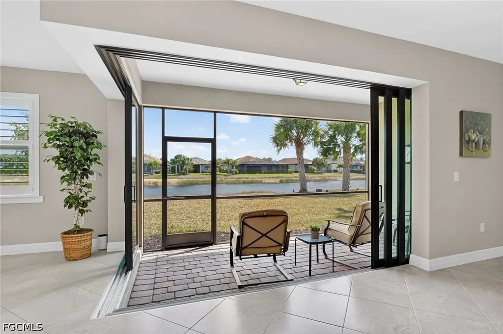 11279 Thurston Chase Fort Myers FL 33913