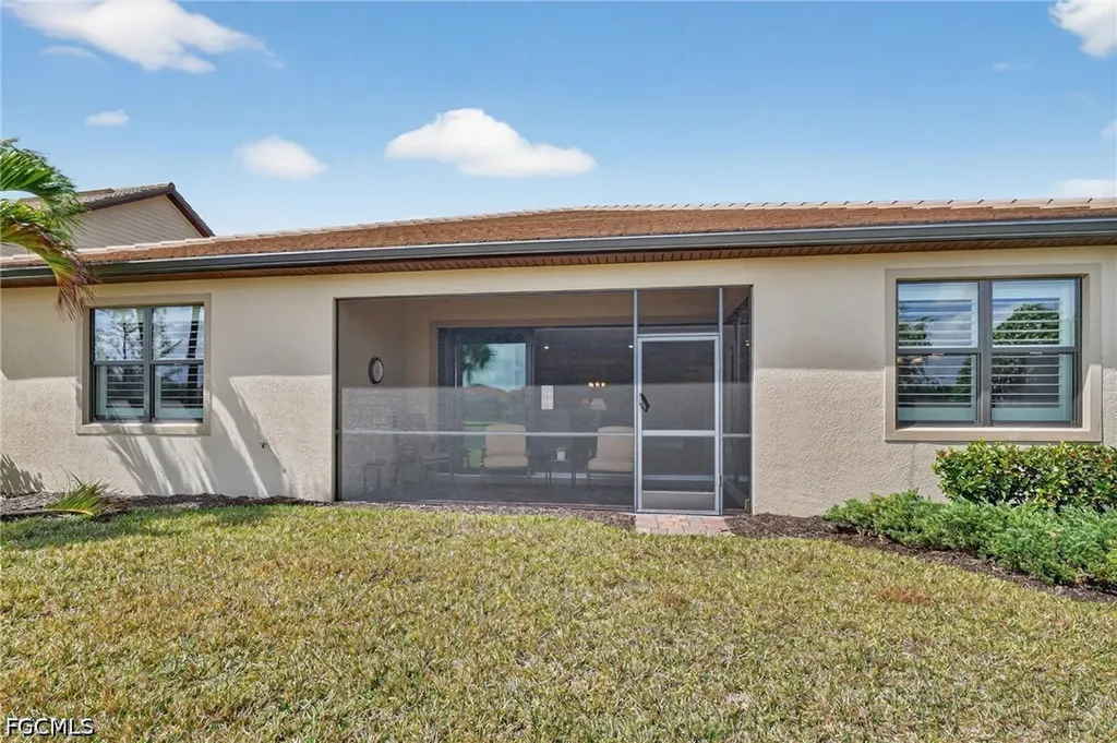 11279 Thurston Chase Fort Myers FL 33913