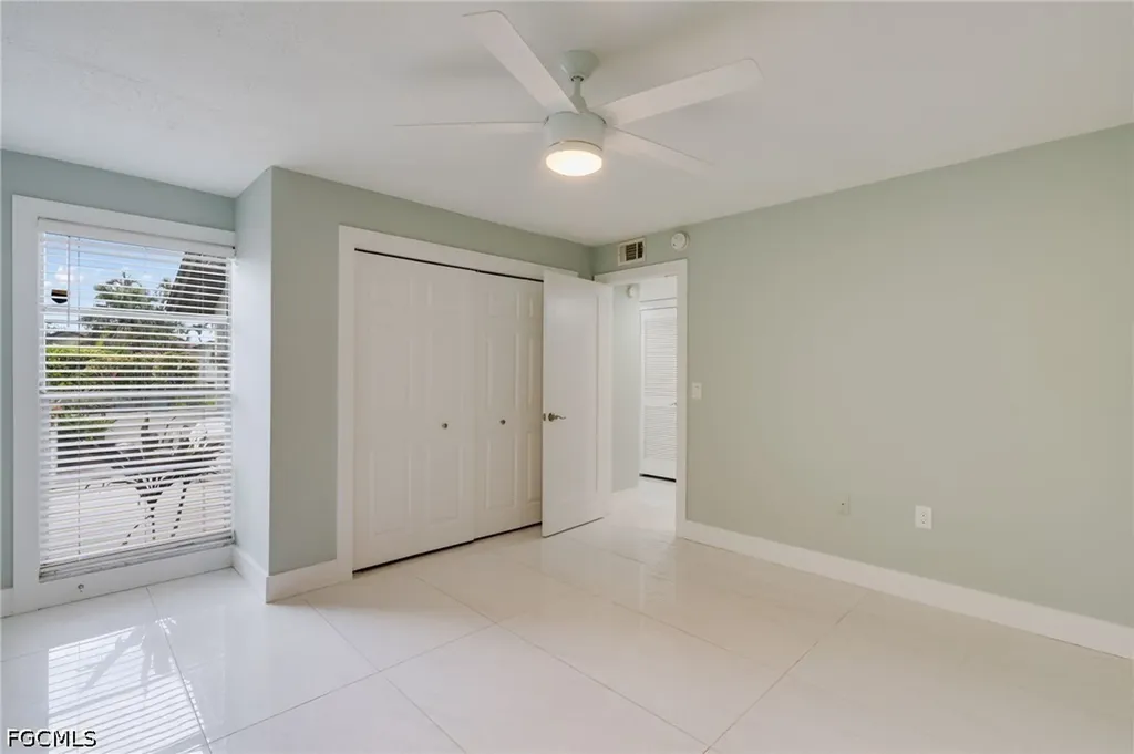 4100 Lakewood Boulevard Naples FL 34112
