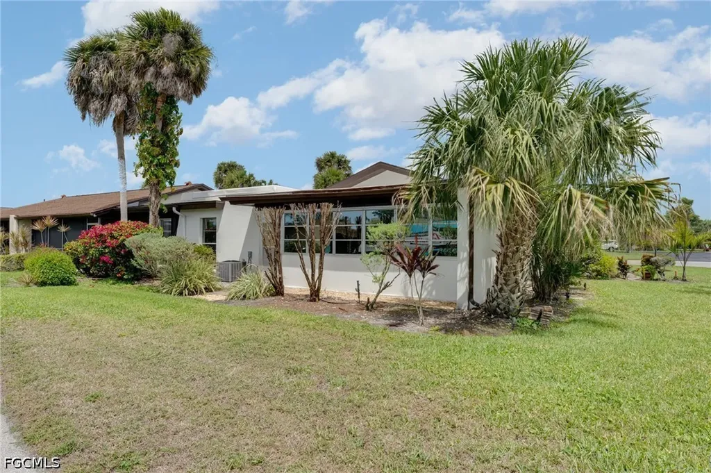 4100 Lakewood Boulevard Naples FL 34112