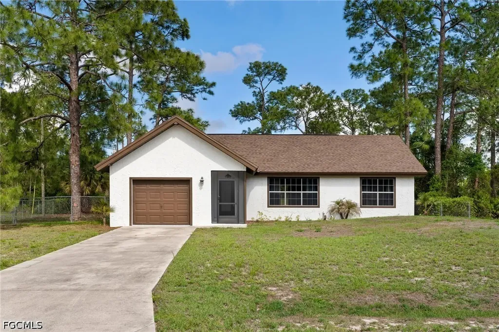 614 Canton Avenue Lehigh Acres FL 33972
