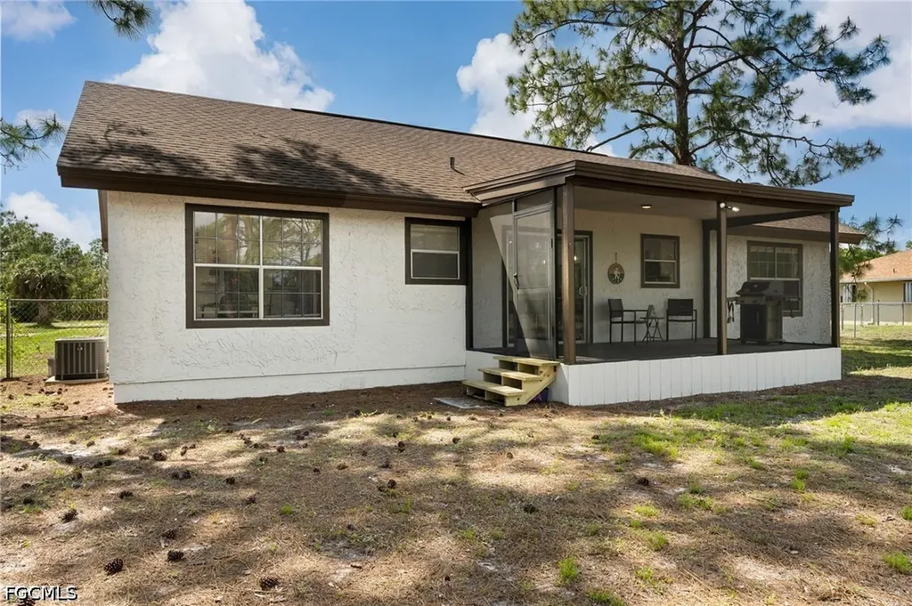 614 Canton Avenue Lehigh Acres FL 33972