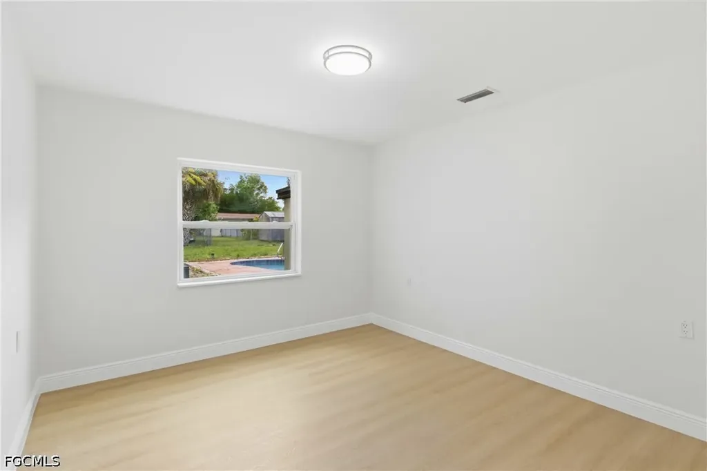 363 New York Drive Fort Myers FL 33905