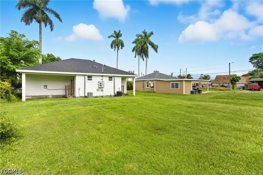 25 Cypress Street North Fort Myers FL 33903