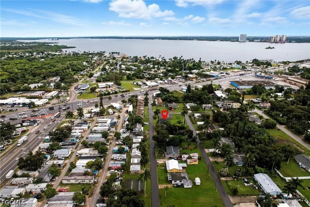 25 Cypress Street North Fort Myers FL 33903