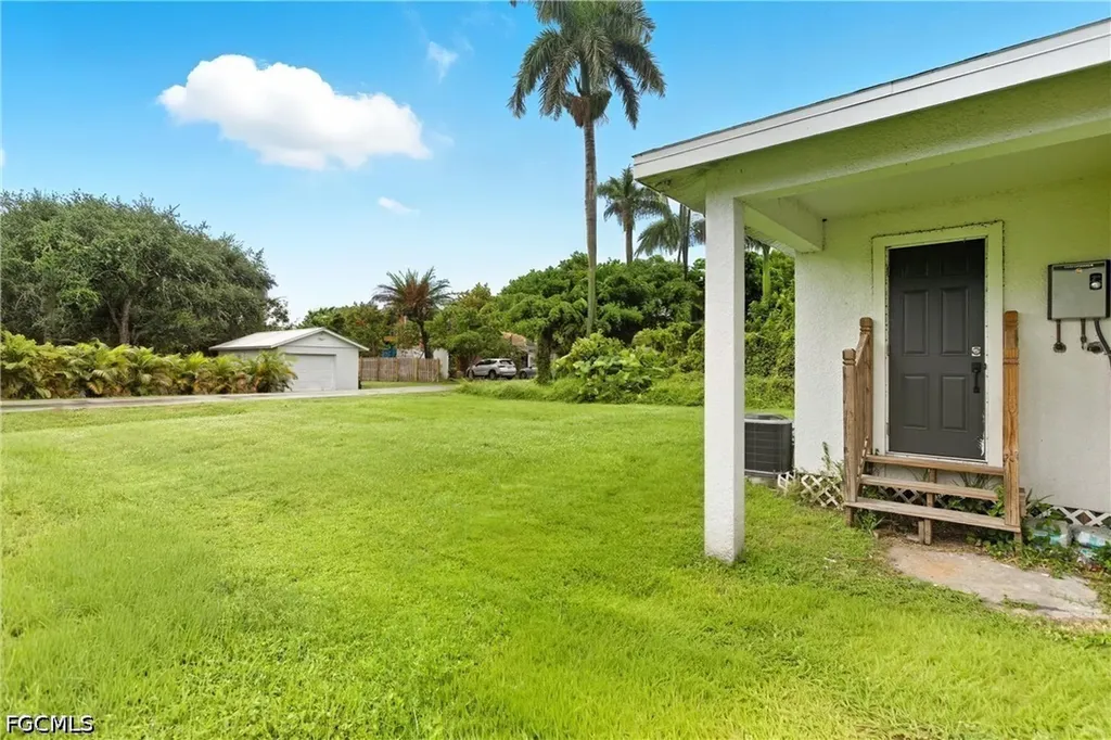 25 Cypress Street North Fort Myers FL 33903