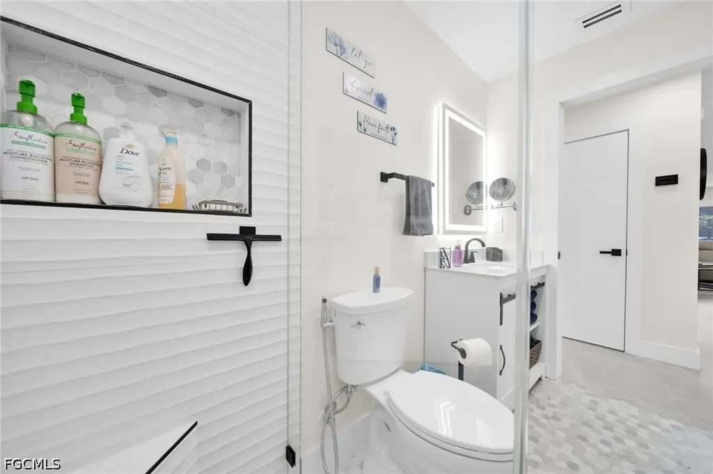 1574 Ricardo Avenue Fort Myers FL 33901