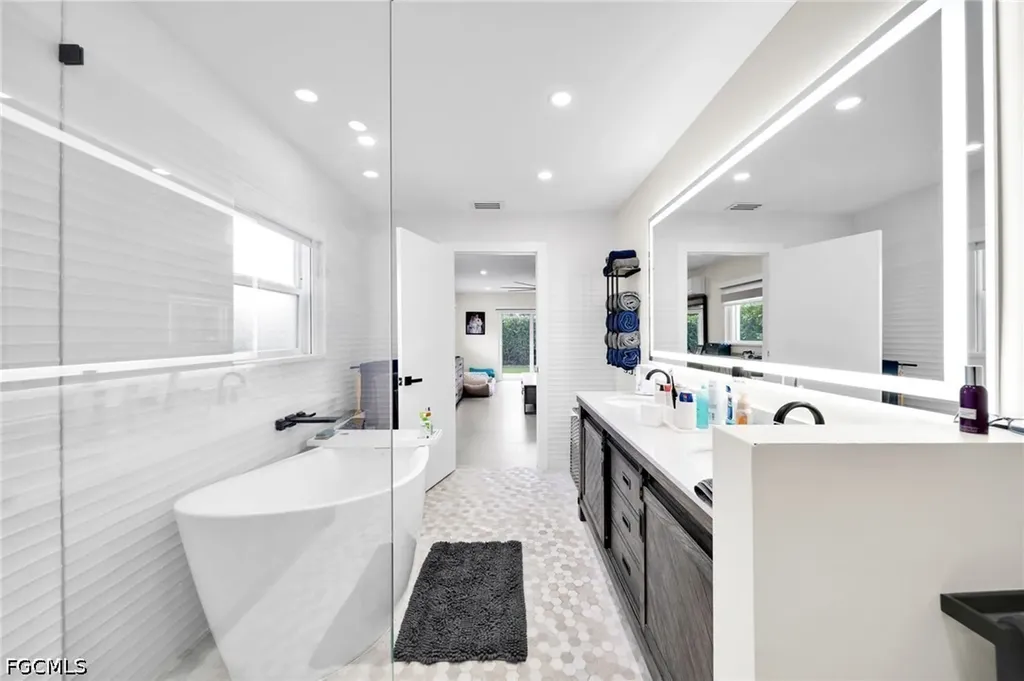 1574 Ricardo Avenue Fort Myers FL 33901