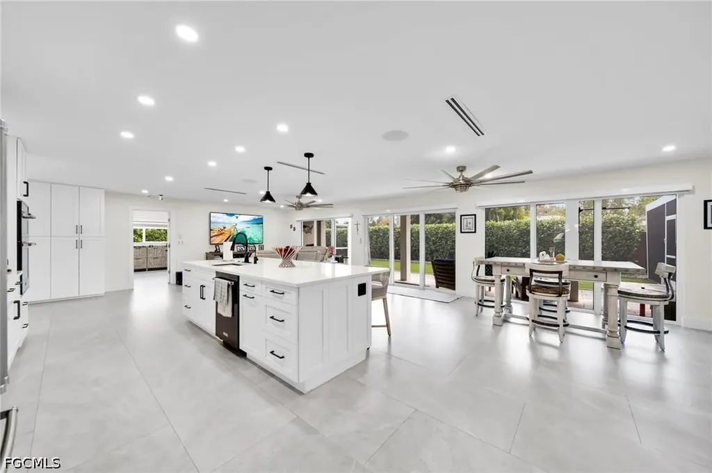 1574 Ricardo Avenue Fort Myers FL 33901
