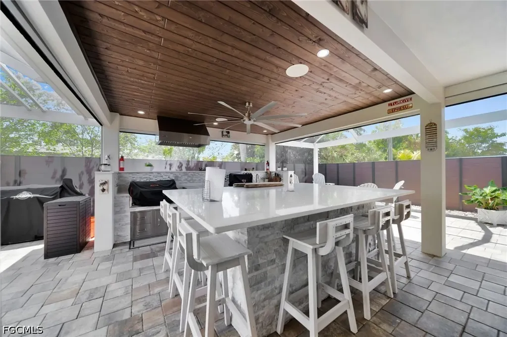 1574 Ricardo Avenue Fort Myers FL 33901
