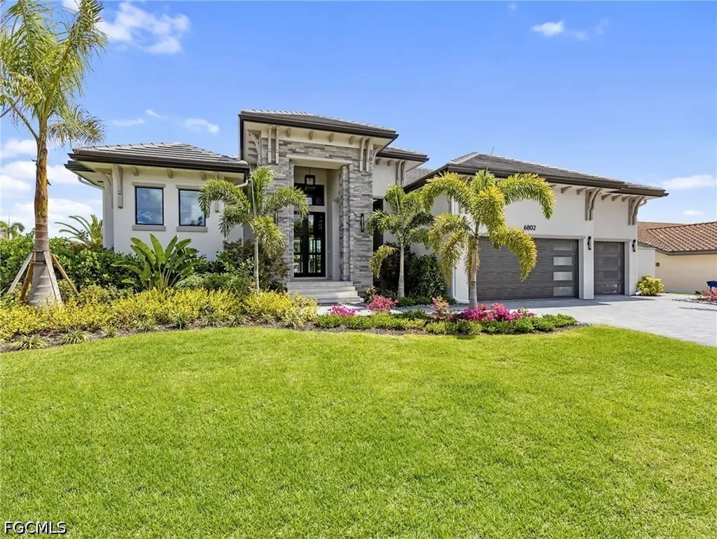 Fort Myers FL, 6802 Griffin Boulevard