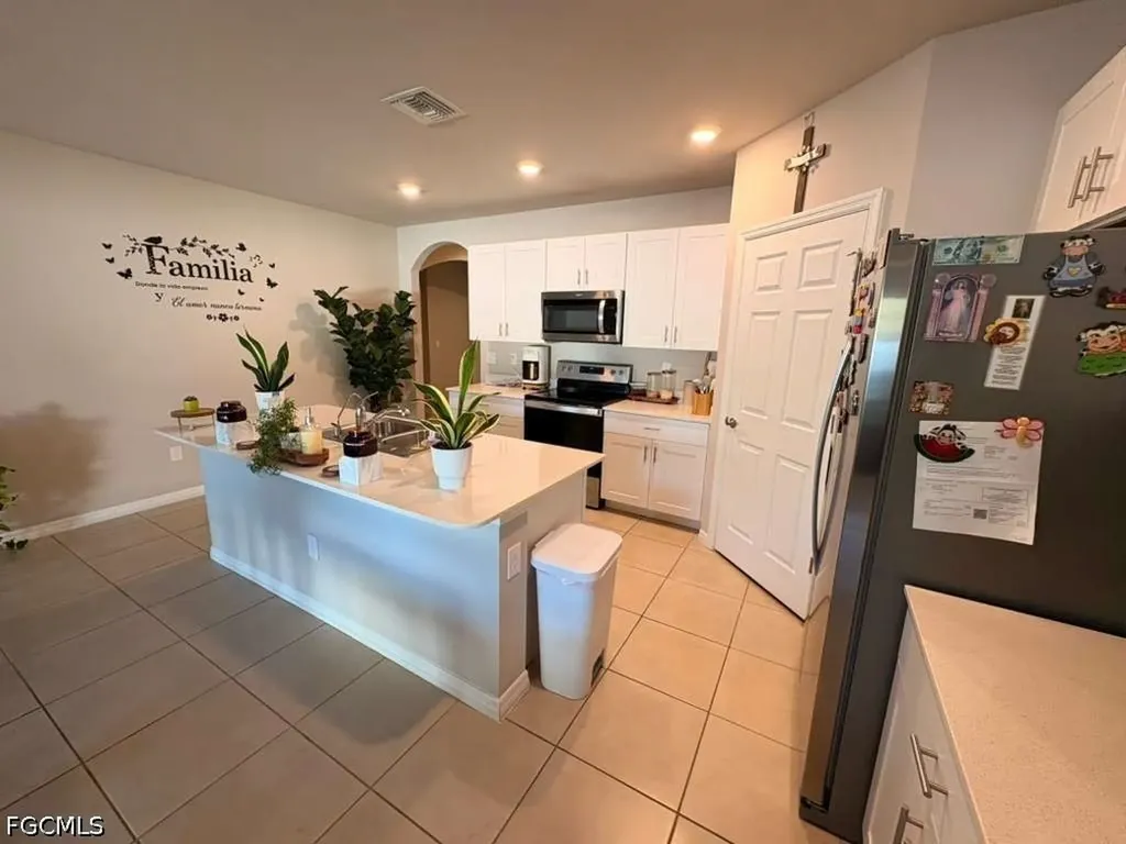 1129 NW 20th Avenue Cape Coral FL 33993