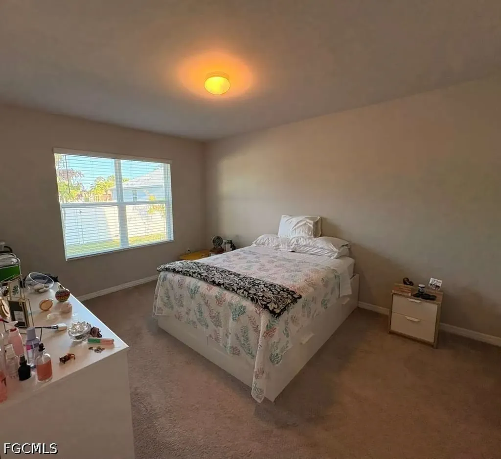 1129 NW 20th Avenue Cape Coral FL 33993