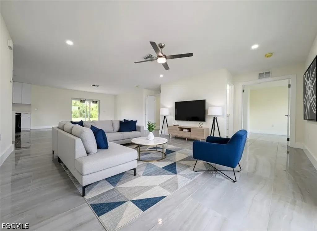 798 Bell Boulevard S Lehigh Acres FL 33974