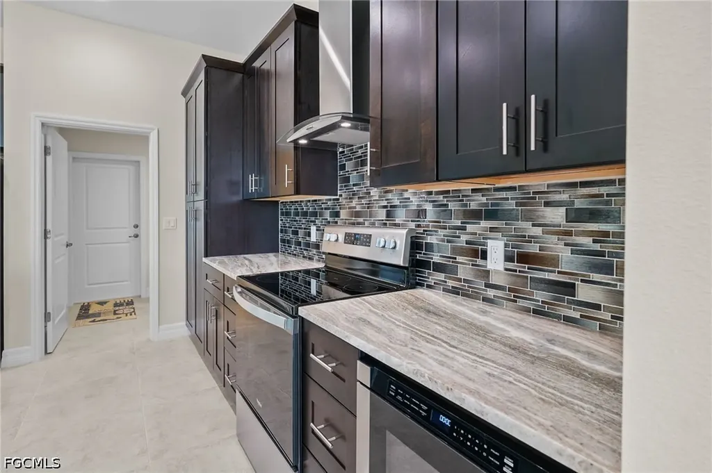 3726 NW 42nd Place Cape Coral FL 33993