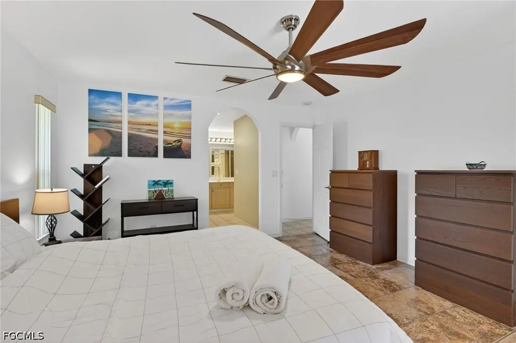 3809 Agualinda Boulevard Cape Coral FL 33914