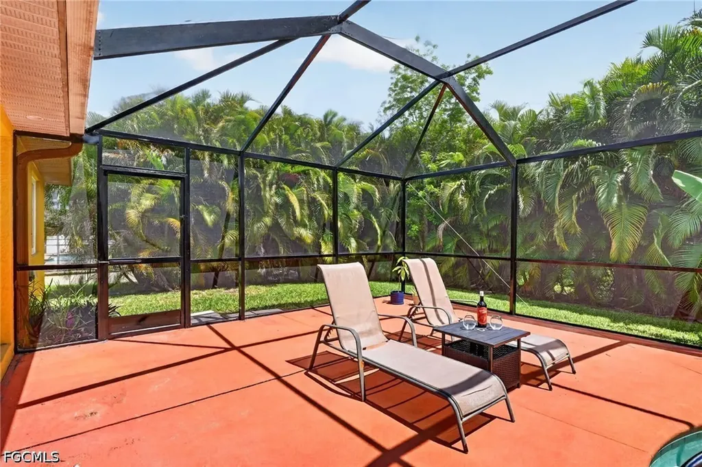3809 Agualinda Boulevard Cape Coral FL 33914